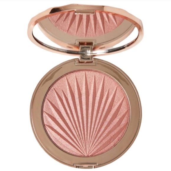 NIB Makeup Revolution Glow Splendour Ultra Glow Highlighter – Luminous (0.45 oz) - Picture 1 of 6